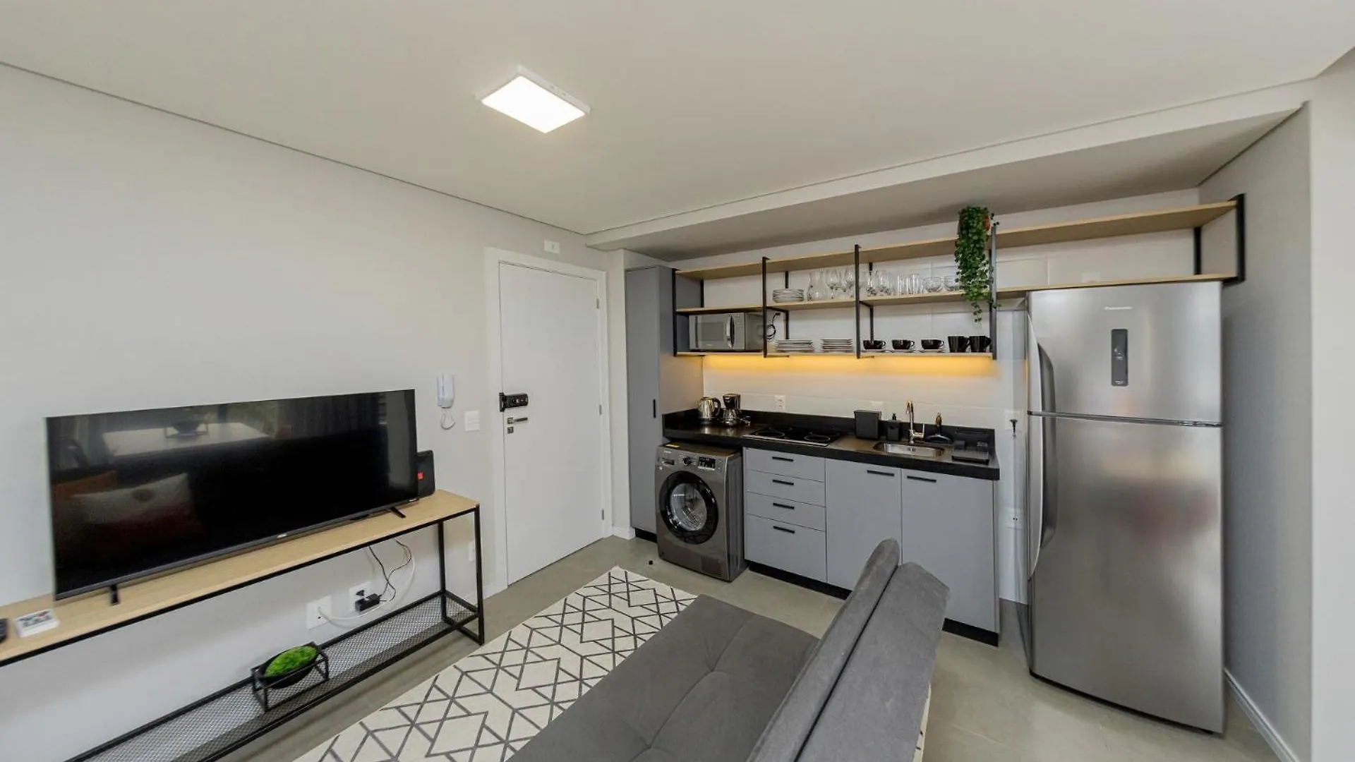Apto 1 Quarto Moderno P/ 4 Pessoas - Wd3573 Joinville 0*,  Brasile